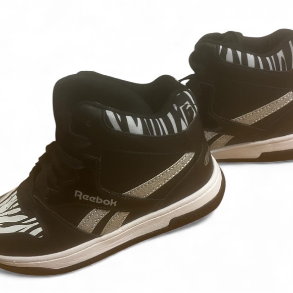 Reebok X Heely’s Zebra Pattern Black and White Mid Tops Kids Size 1 New - Picture 3 of 6